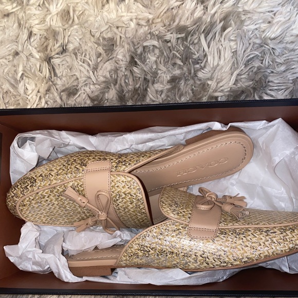 Coach Stassi Raffia Slide - Picture 2 of 9